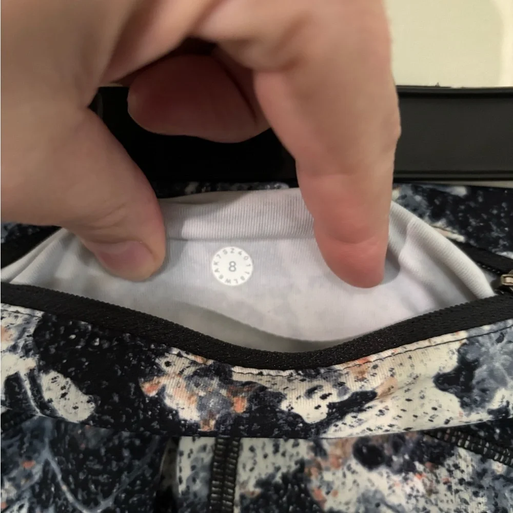 Lululemon Floral Leggings - Picture 2 of 3